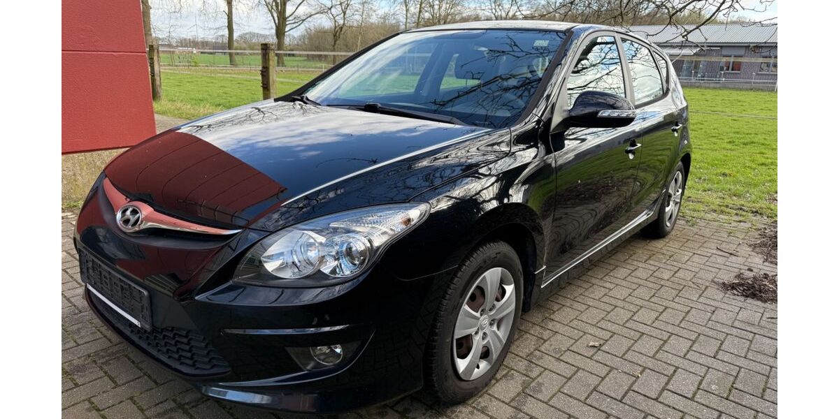 Hyundai i30 172.000 km 4.800 &euro; Bocholt 46395