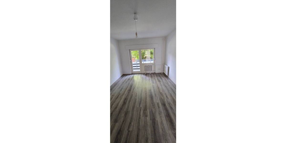 Etagenwohnung Duisburg Mittelmeiderich - 3 Zimmer, 69 m&sup2;, 509&euro; | Angebot:26868797