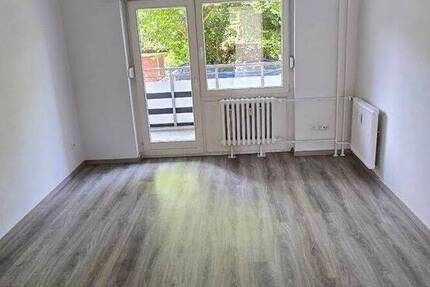 Wohnung Duisburg Mittelmeiderich - 3 Zimmer, 69 m&sup2;, 509&euro; | Angebot:26868797