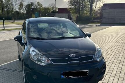 Kia Rio 153.500 km 4.200 &euro; Moers 47441