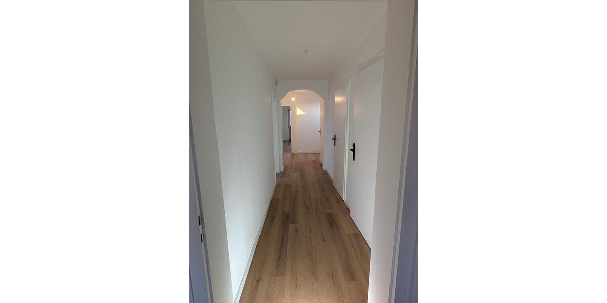 Dachgeschoßwohnung Wesel Bislich - 3 Zimmer, 72 m&sup2;, 116.000&euro; | Angebot:25649505