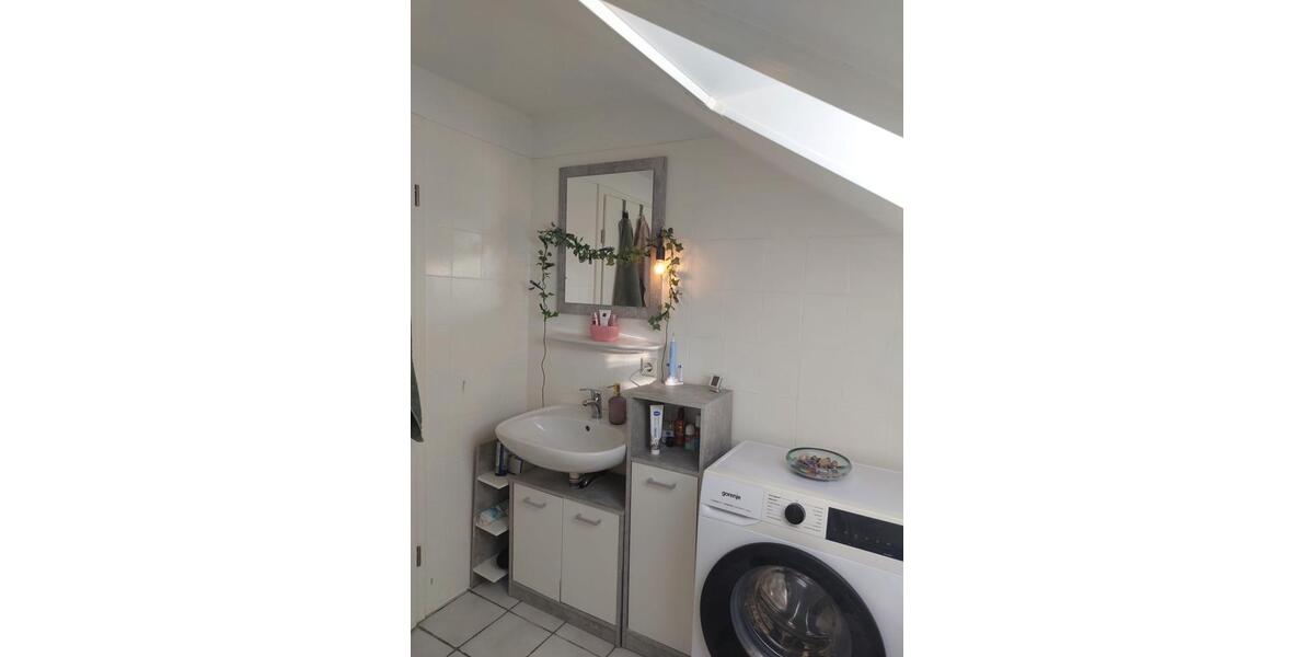 Dachgeschoßwohnung Bocholt - 2 Zimmer, 43 m&sup2;, 475&euro; | Angebot:26690689