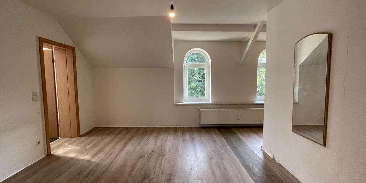 Etagenwohnung Duisburg Untermeiderich - 2 Zimmer, 61 m&sup2;, 453&euro; | Angebot:25294739