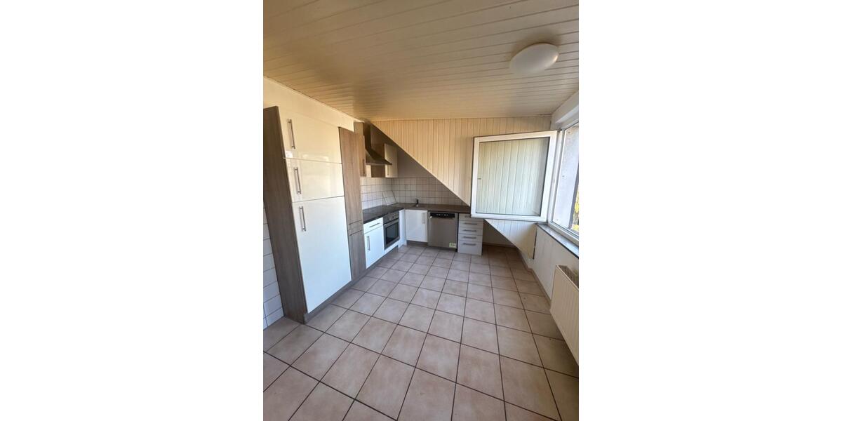 Dachgeschoßwohnung Duisburg Rheinhausen - 2 Zimmer, 69 m&sup2;, 570&euro; | Angebot:25361292