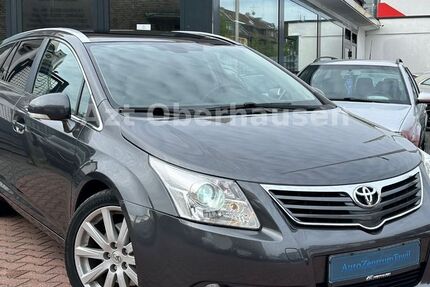 Toyota Avensis 224.570 km 4.990 &euro; Oberhausen 46049