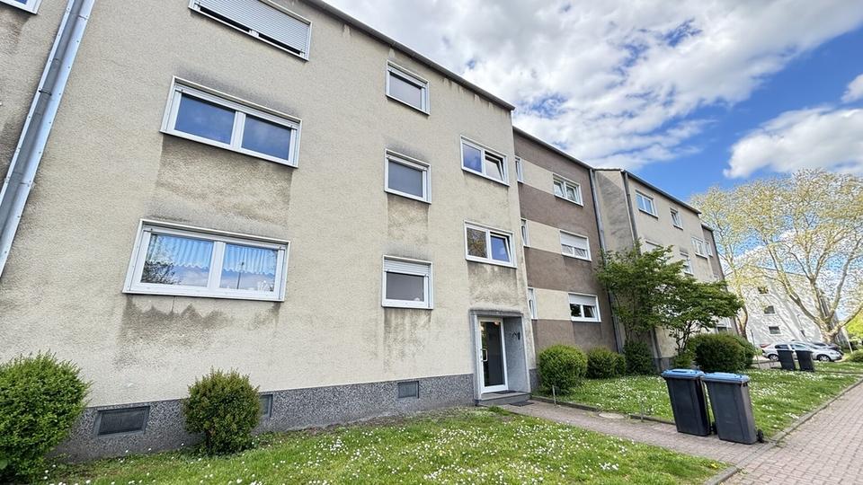 Etagenwohnung Dinslaken Lohberg - 2.5 Zimmer, 66 m&sup2;, 357&euro; | Angebot:26539895