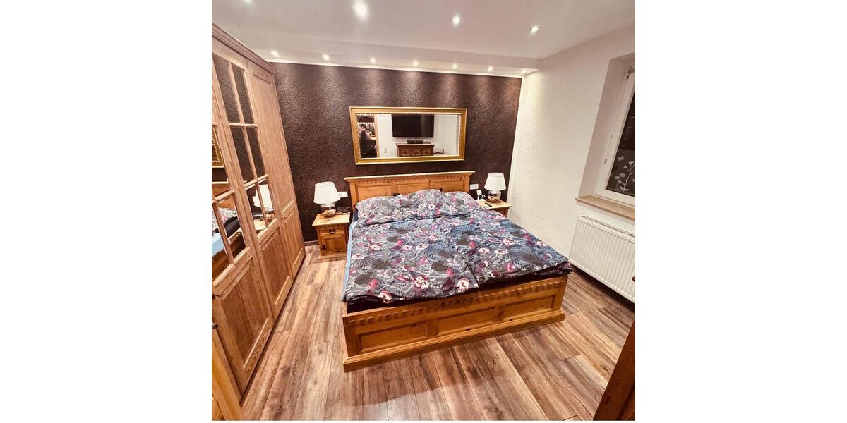 Maisonettenwohnung Duisburg Walsum - 5 Zimmer, 140 m&sup2;, 1.950&euro; | Angebot:25961183