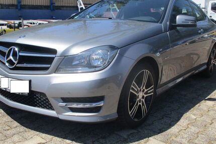 Mercedes-Benz C 180 146.973 km 11.900 &euro; Bottrop 46238