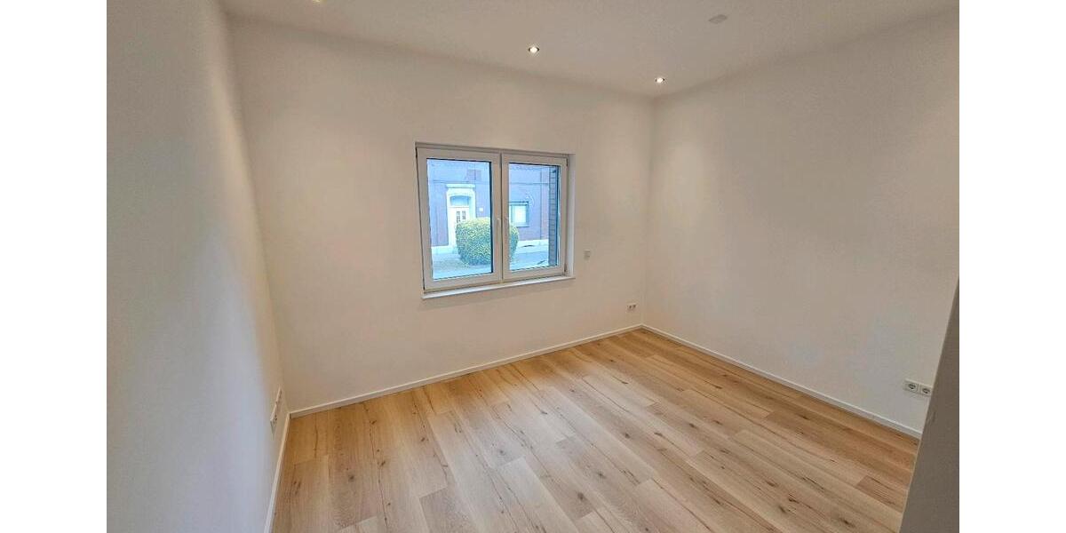 Maisonettenwohnung Oberhausen Rothebusch - 2.5 Zimmer, 50 m&sup2;, 885&euro; | Angebot:26545970