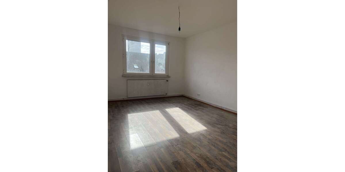Etagenwohnung Duisburg Hochfeld - 3 Zimmer, 60 m&sup2;, 300&euro; | Angebot:26107367