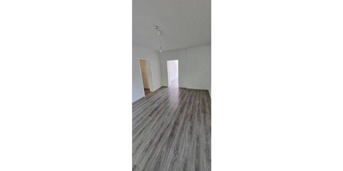 Etagenwohnung Duisburg Mittelmeiderich - 3 Zimmer, 69 m&sup2;, 509&euro; | Angebot:26868797