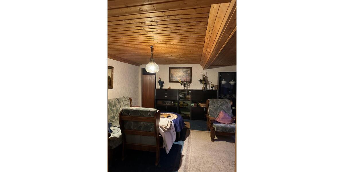 Einfamilienhaus Moers Schwafheim - 5.5 Zimmer, 132 m&sup2;, 1.000&euro; | Angebot:25905817