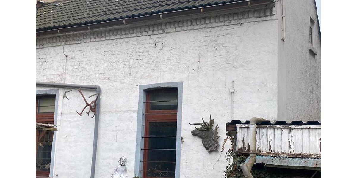 Einfamilienhaus Duisburg Hamborn - 6 Zimmer, 130 m&sup2;, 175.000&euro; | Angebot:27112091