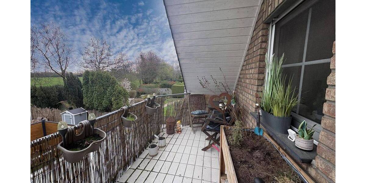 Etagenwohnung Moers Kapellen-Mitte - 3 Zimmer, 110 m&sup2;, 299.000&euro; | Angebot:26092484