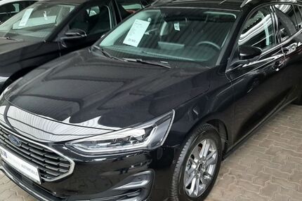 Ford Focus 33.151 km 20.900 &euro; Bocholt 46395