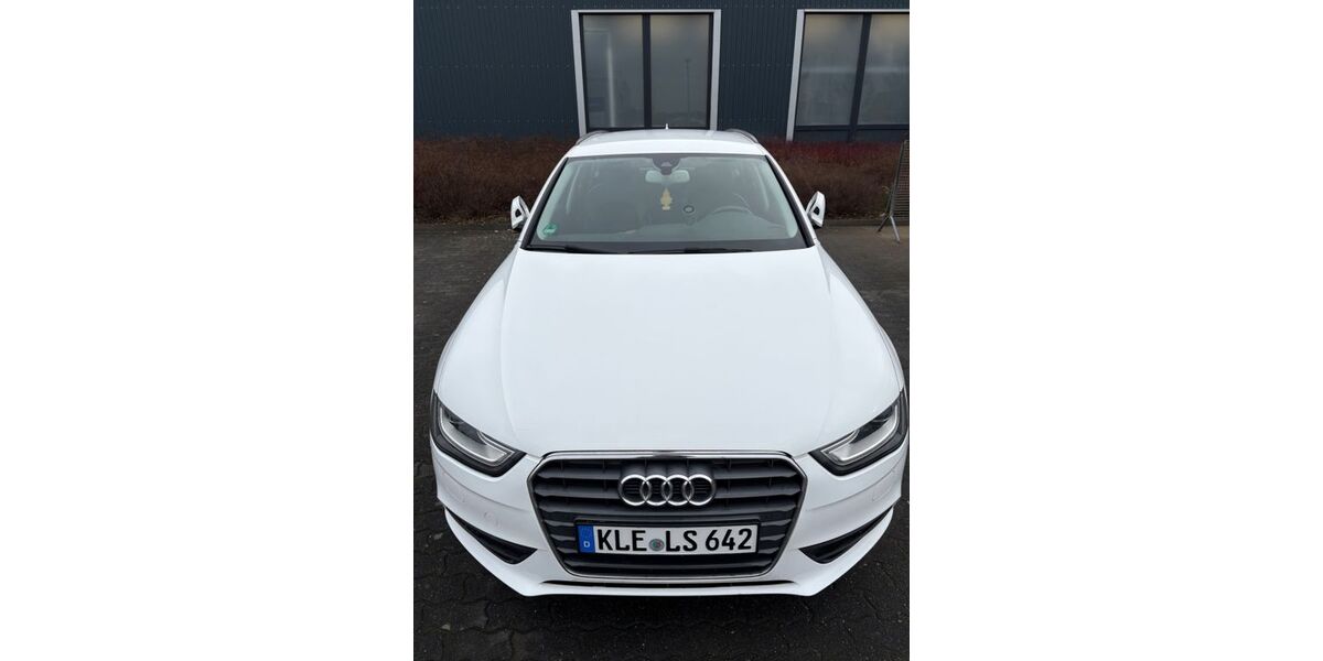 Audi A4 174.000 km 8.900 &euro; Wesel 46485