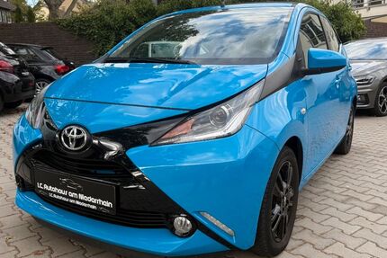 Toyota Aygo (X) 106.900 km 9.999 &euro; Oberhausen 46117