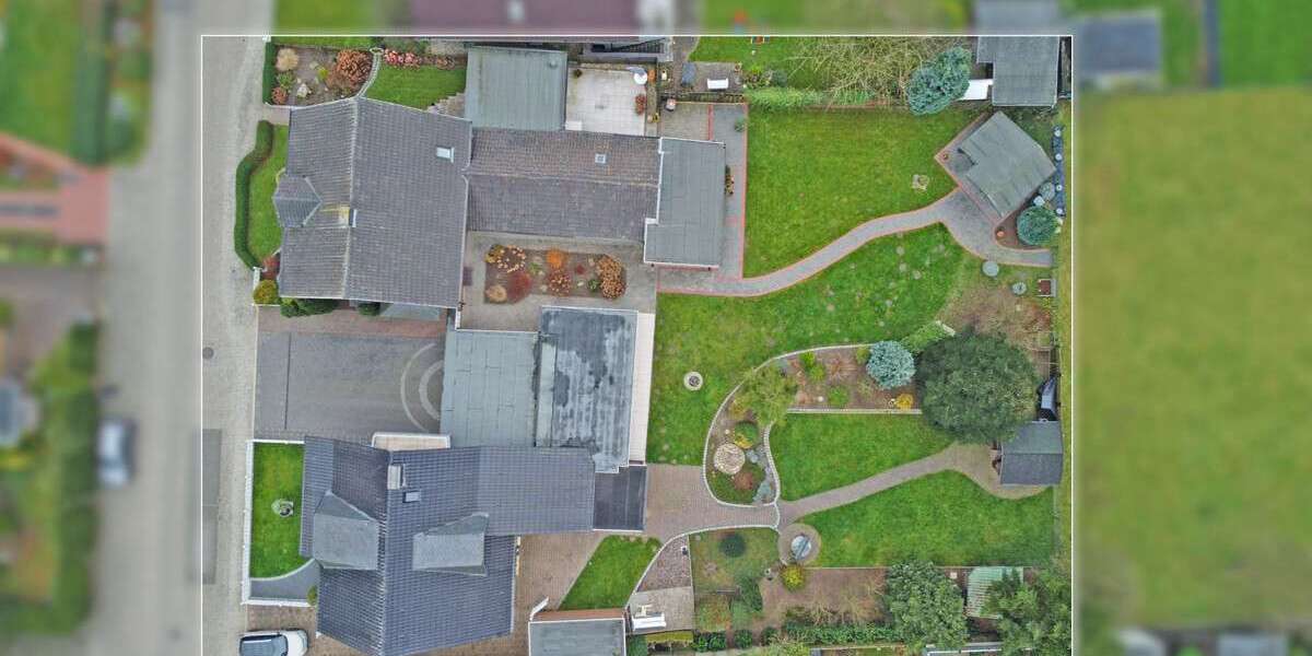 Einfamilienhaus Voerde / Spellen Spellen - 7 Zimmer, 256 m&sup2;, 850.000&euro; | Angebot:24533876