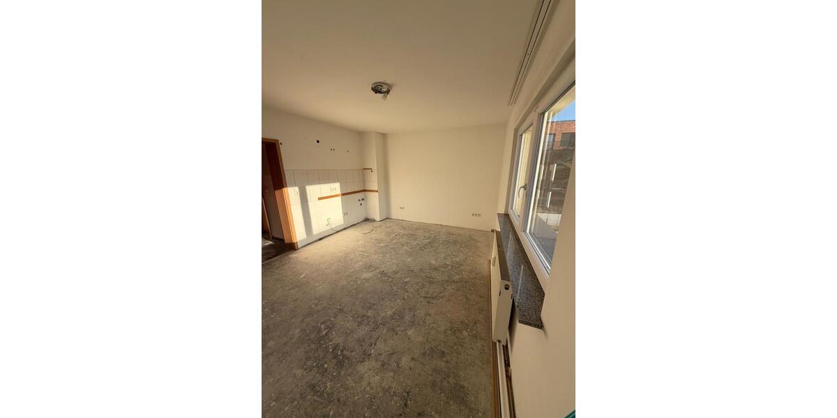 Etagenwohnung Duisburg Mittelmeiderich - 1 Zimmer, 40 m&sup2;, 370&euro; | Angebot:26444540