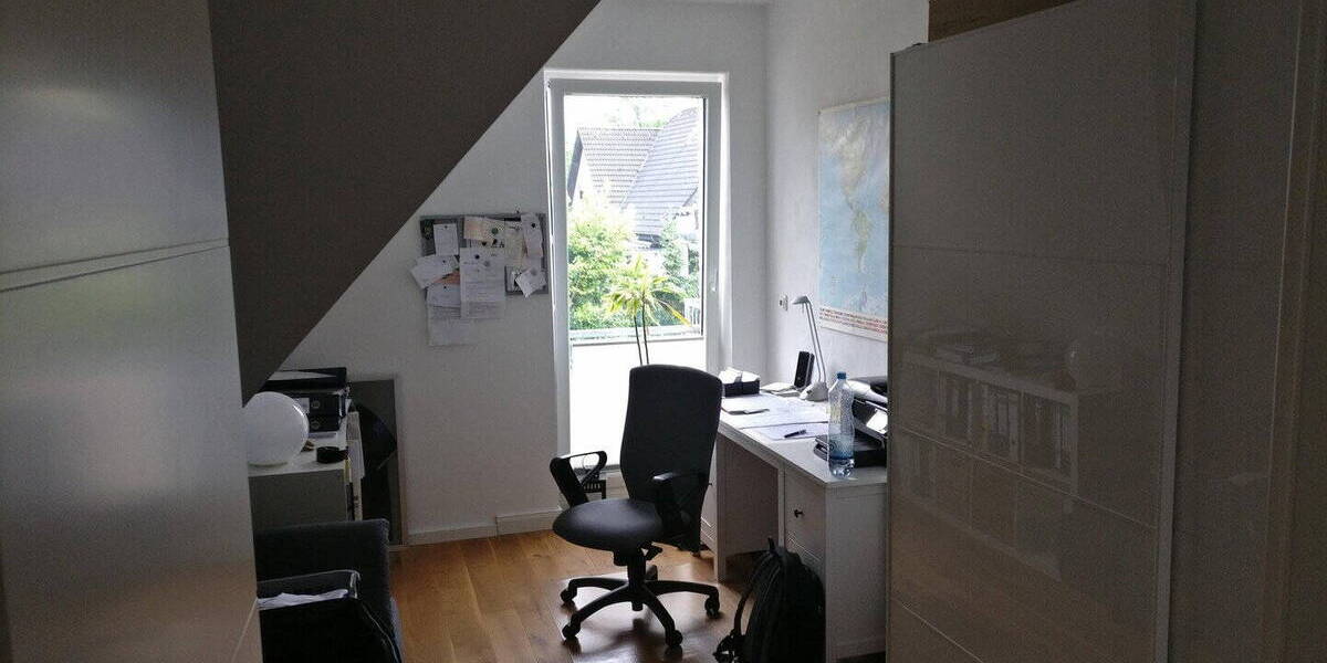 Etagenwohnung Dinslaken Hiesfeld - 3 Zimmer, 87 m&sup2;, 315.000&euro; | Angebot:26048750