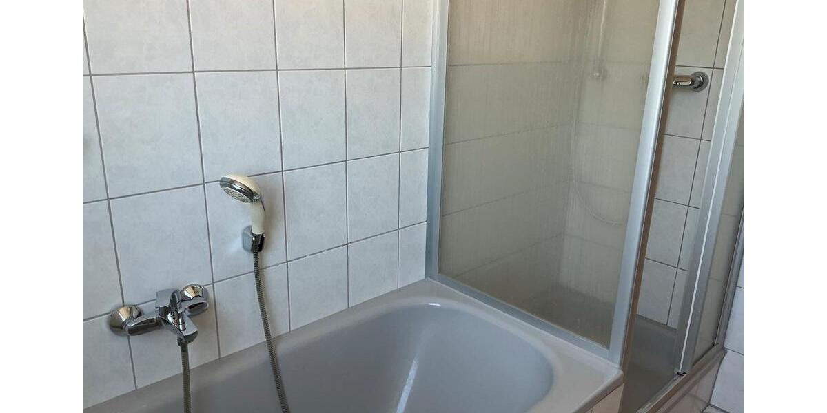 Etagenwohnung Oberhausen Biefang - 3.5 Zimmer, 60 m&sup2;, 670&euro; | Angebot:26676662