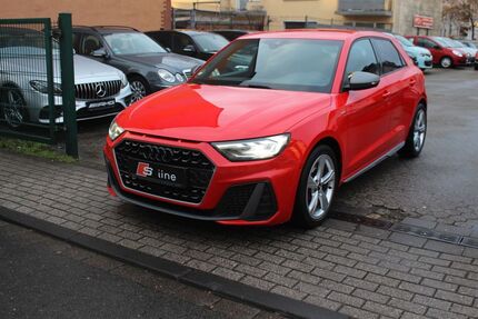 Audi A1 130.000 km 17.999 &euro; Duisburg 47139