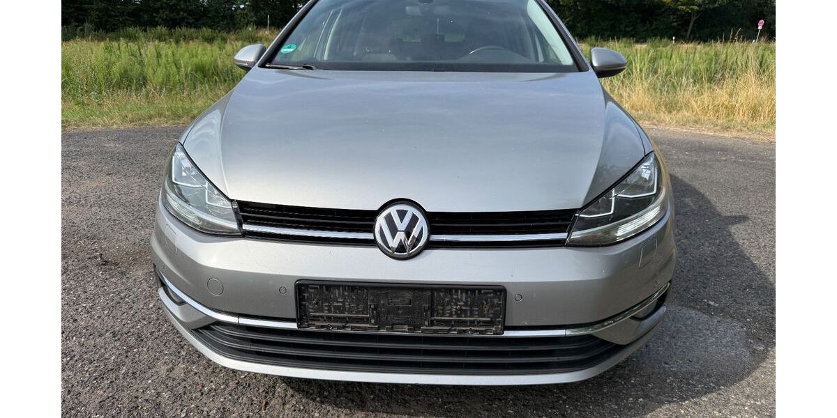 VW Golf 270.000 km 6.990 &euro; Neukirchen-Vluyn (bei Duisburg) 47506