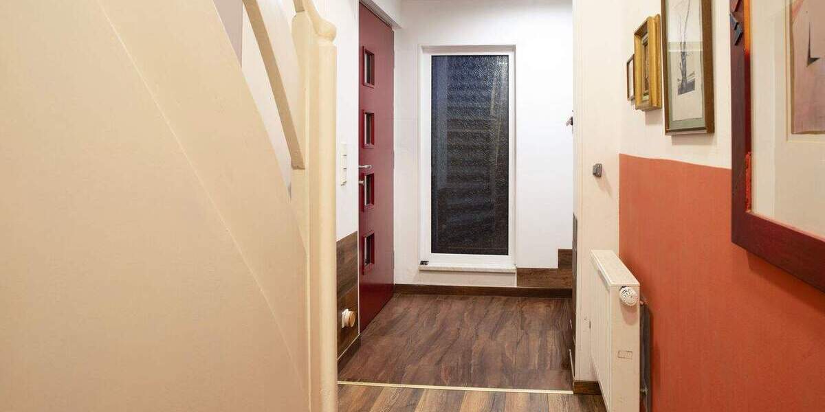 Einfamilienhaus Bottrop Eigen - 8 Zimmer, 162 m&sup2;, 518.000&euro; | Angebot:25696619