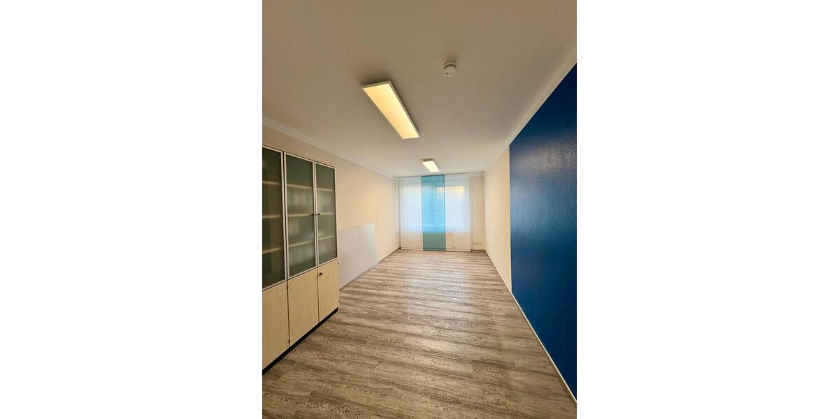 Gewerbeobjekt Moers - 1.350&euro; | Angebot:24819269