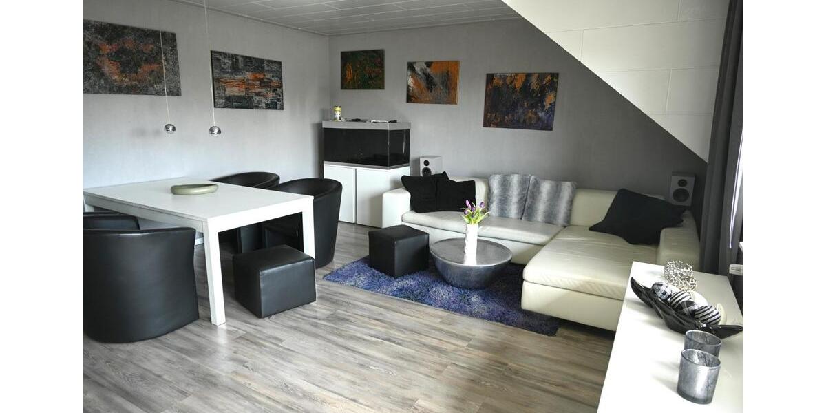 Dachgeschoßwohnung Moers Schwafheim - 3.5 Zimmer, 73 m&sup2;, 249.000&euro; | Angebot:26089785