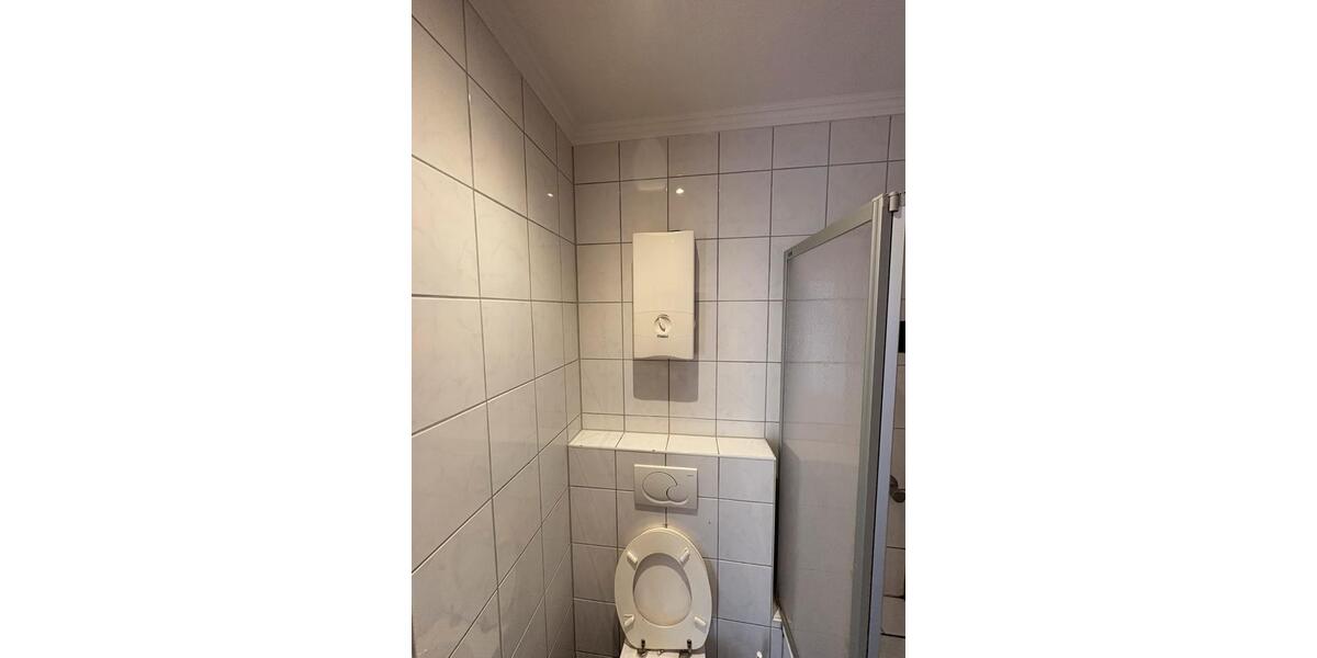 Dachgeschoßwohnung Dinslaken - 2 Zimmer, 50 m&sup2;, 625&euro; | Angebot:25647886