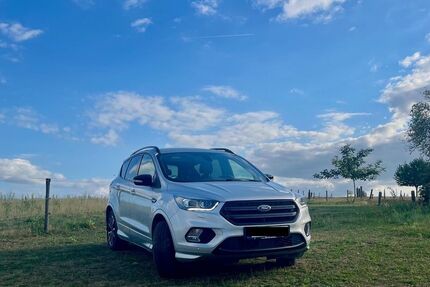 Ford Kuga 98.000 km 13.500 &euro; Kalkar 47546