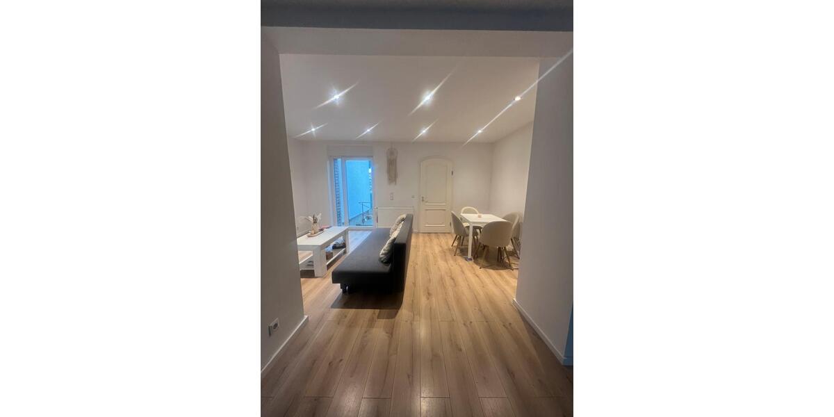 Etagenwohnung Kamp-Lintfort Lintfort - 3 Zimmer, 70 m&sup2;, 1.300&euro; | Angebot:25088416