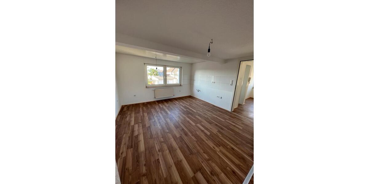 Dachgeschoßwohnung Kamp-Lintfort Lintfort - 2 Zimmer, 46 m&sup2;, 650&euro; | Angebot:25633275