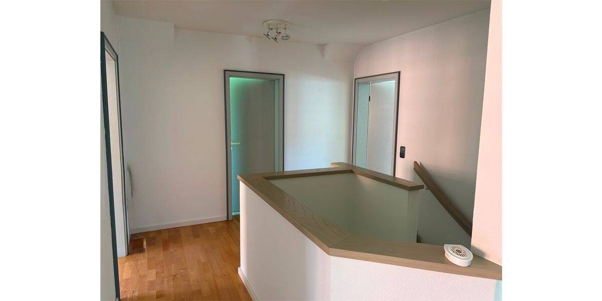 Einfamilienhaus Geldern - 8 Zimmer, 200 m&sup2;, 625.000&euro; | Angebot:26596105