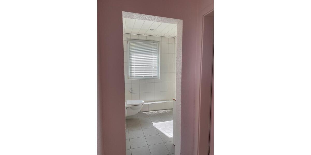 Einfamilienhaus Duisburg Duisburg-Mitte - 2 Zimmer, 177 m&sup2;, 800&euro; | Angebot:25718261