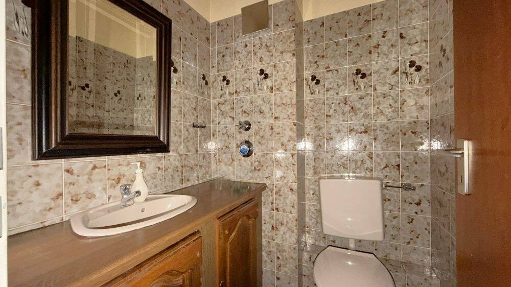 Etagenwohnung Duisburg Marxloh - 3 Zimmer, 82 m&sup2;, 126.000&euro; | Angebot:25748105