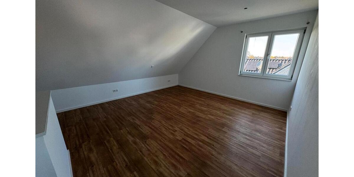 Maisonettenwohnung Dinslaken Lohberg - 3.5 Zimmer, 89 m&sup2;, 345.000&euro; | Angebot:25995483