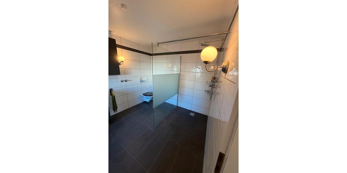 Erdgeschoßwohnung Duisburg Walsum - 3.5 Zimmer, 94 m&sup2;, 1.150&euro; | Angebot:25258859