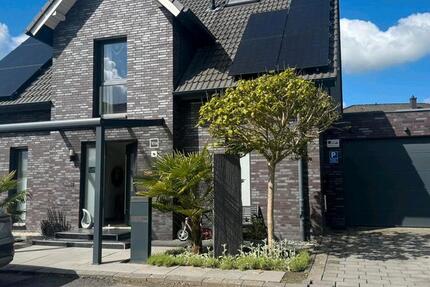Haus Wesel Bislich - 8 Zimmer, 208 m&sup2;, 499.000&euro; | Angebot:26660184