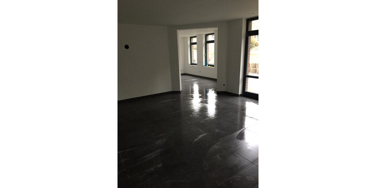 Erdgeschoßwohnung Duisburg Rheinhausen - 4 Zimmer, 125 m&sup2;, 369.000&euro; | Angebot:26035849