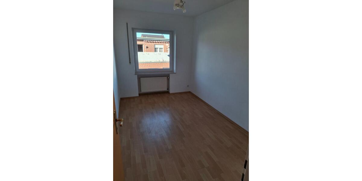 Etagenwohnung Borken - 3 Zimmer, 85 m&sup2;, 750&euro; | Angebot:25551513