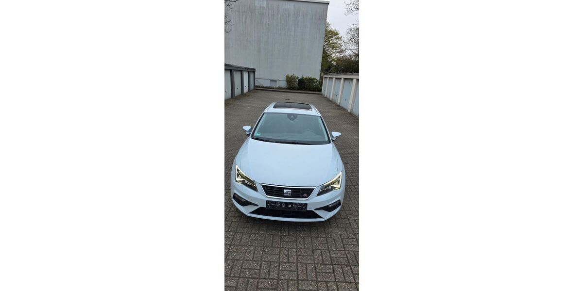 Seat Leon 99.000 km 14.800 &euro; Bottrop 46244