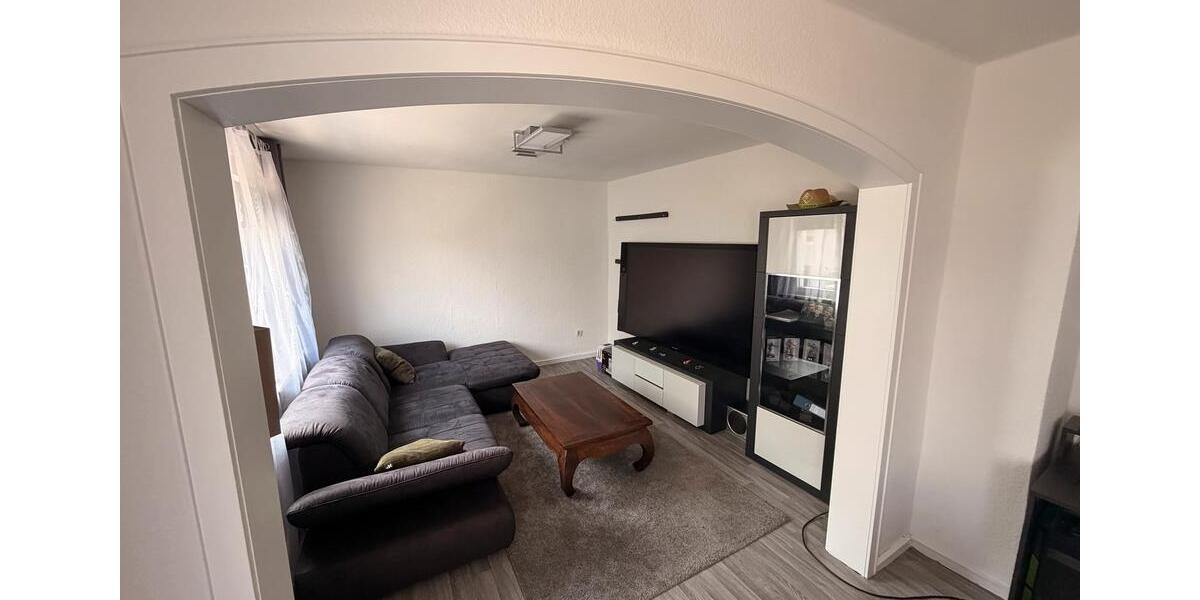 Etagenwohnung Oberhausen Alstaden - 2 Zimmer, 68 m&sup2;, 600&euro; | Angebot:26625127