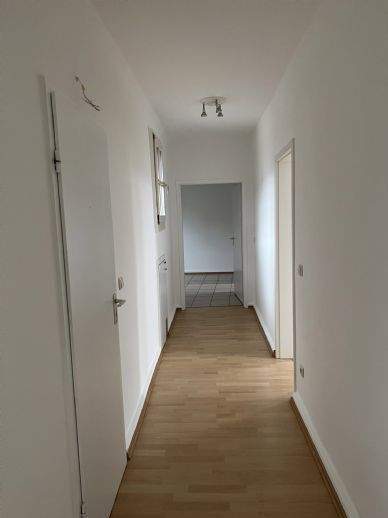 Etagenwohnung Duisburg Dellviertel - 3 Zimmer, 78 m&sup2;, 550&euro; | Angebot:26683998