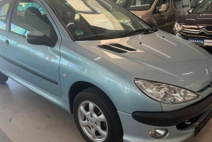 Peugeot 206 75.599 km 1.999 &euro; Rheinberg 47495