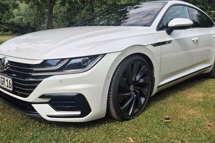 VW Arteon 154.000 km 20.999 &euro; Geldern 47608