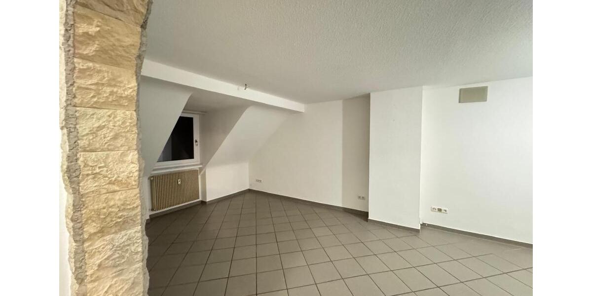 Dachgeschoßwohnung Oberhausen - 3.5 Zimmer, 60 m&sup2;, 720&euro; | Angebot:25988634
