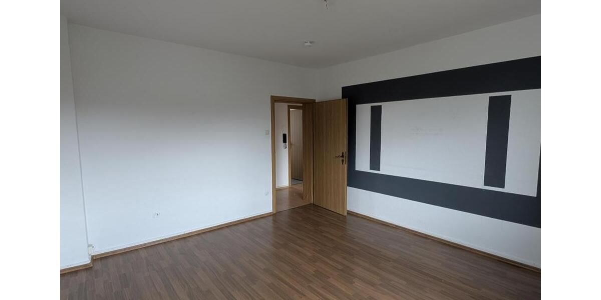 Etagenwohnung Duisburg Hamborn - 5 Zimmer, 95 m&sup2;, 749&euro; | Angebot:25743427
