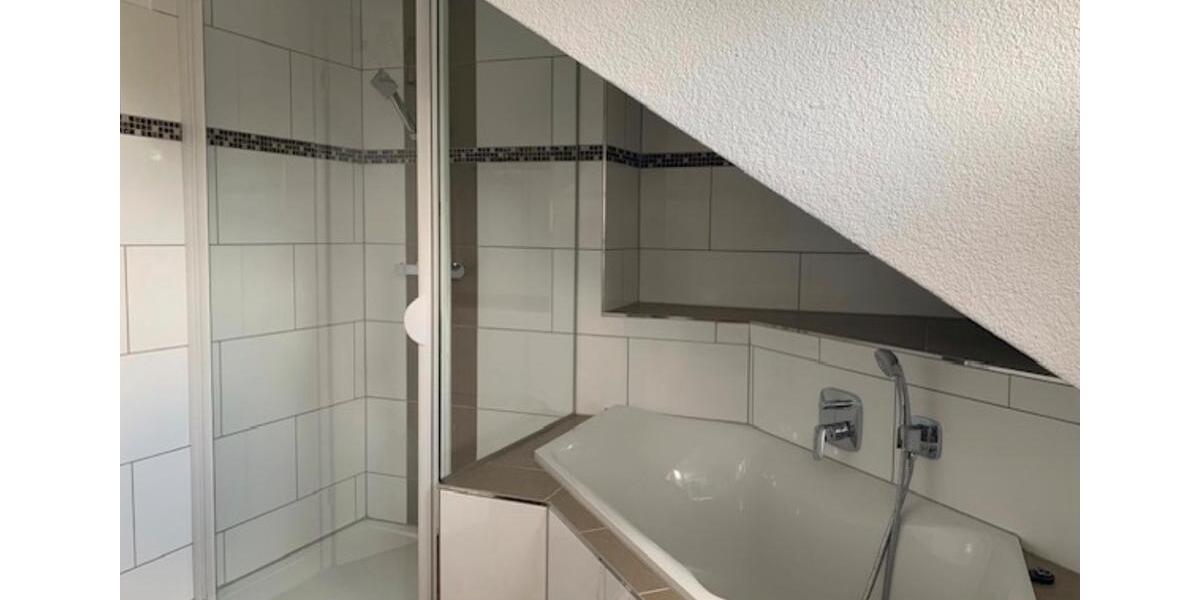 Dachgeschoßwohnung Uedem - 2 Zimmer, 45 m&sup2;, 675&euro; | Angebot:24994345